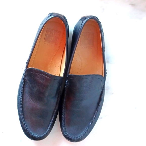 Dark Navy Blue Slip-On Loafers with Smooth Leather and Rounded Toe. Size 10.5 - Picture 5 of 6